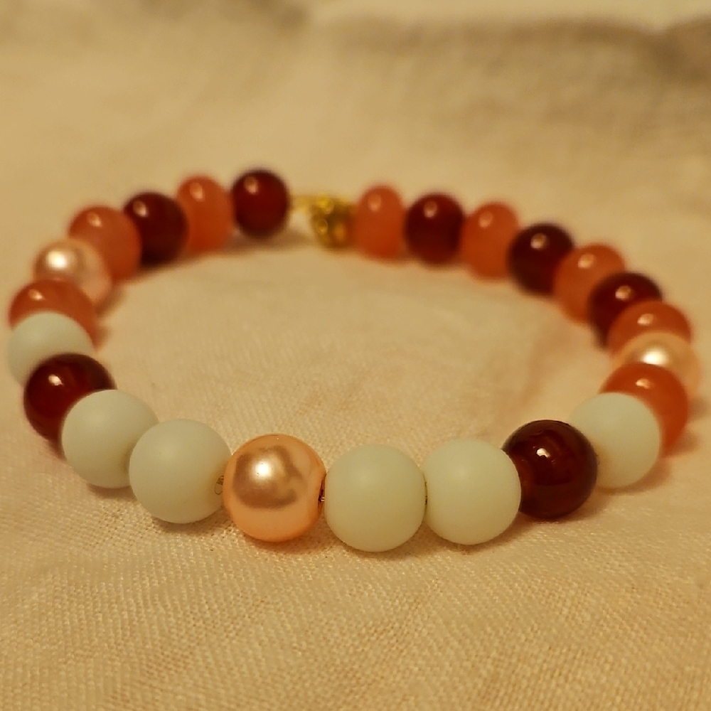 Beaded Bracelet with Faux Pearl Accents